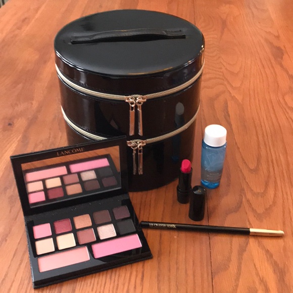 Lancome Other - Lancôme makeup beauty set